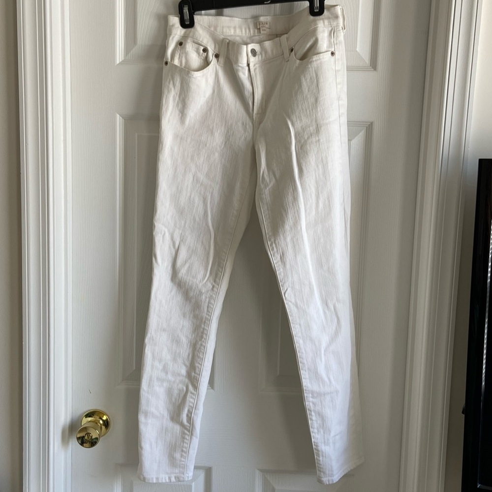 White Pants that AREN’T SEE-THRU!